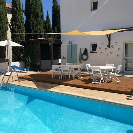 Kiveli Villa