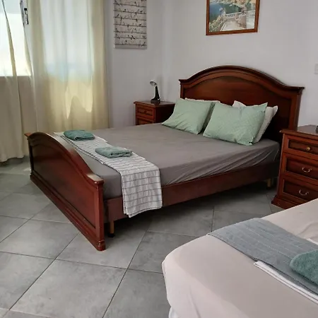 Kiveli Villa *